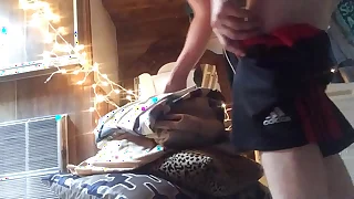 Hump that pillow b&period;